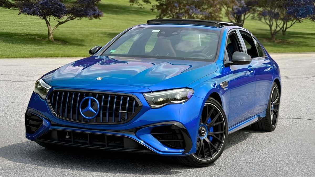 Mercedes-AMG E53 Hybrid 2026 elegancia alemana con tecnología híbrida